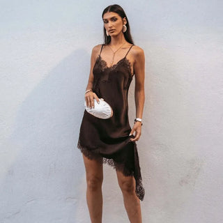 Vestido de Cetim assimétrico