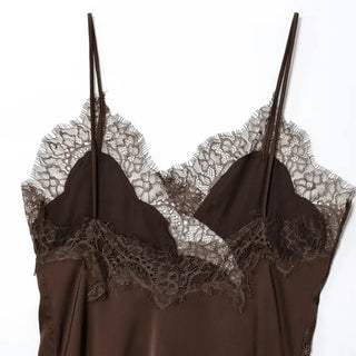 Vestido de Cetim assimétrico